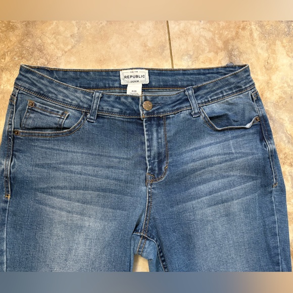 Womens For The Republic Denim Jeans Relaxed Fit Tapered Ankle Size 8/28 - Picture 3 of 4